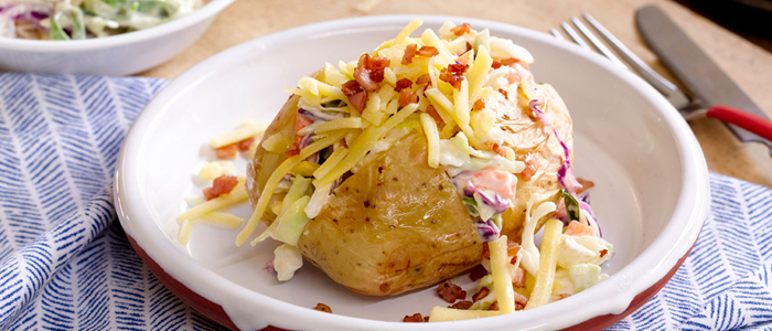 Baked Potato With Coleslaw 